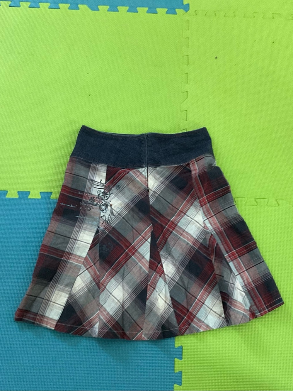 Plaid Red and Navy Women’s Pleated Skirt